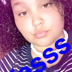 Meet your Posher, Ana